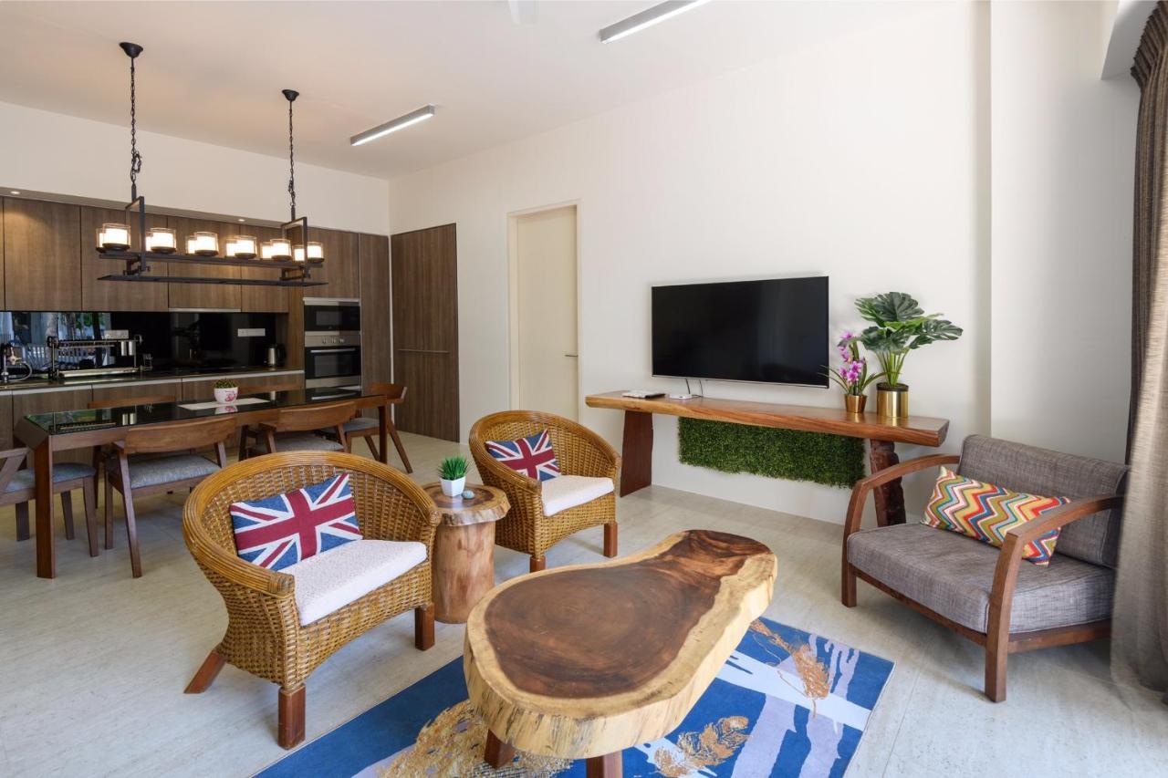 By The Sea Beach Front Apartment 峇都丁宜 外观 照片