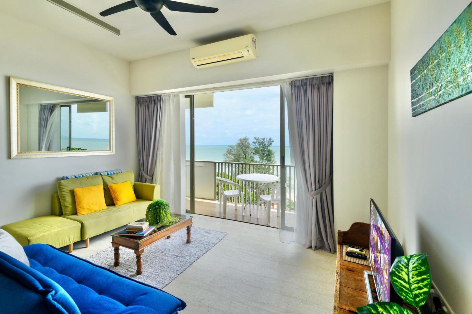 By The Sea Beach Front Apartment 峇都丁宜 外观 照片