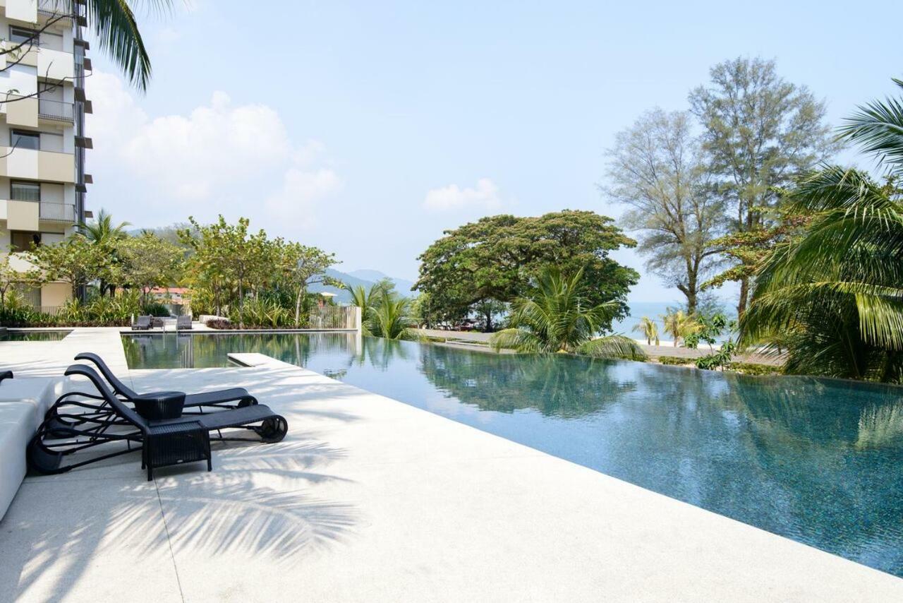 By The Sea Beach Front Apartment 峇都丁宜 外观 照片